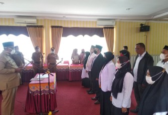 Bupati Aceh Singkil Lantik Belasan Pejabat Eselon III dan IV