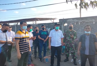 Walikota Bitung Perintahkan Ajudannya Ambil Lampu Sorot di Kediaman Pribadi