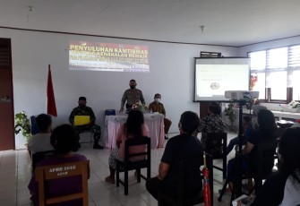Satgas TMMD Ke111 Kodim 1310/Bitung saat gelar sosialisasi Kamtibmas bersama polres Bitung