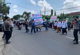 Polres Tulungagung Kawal Aksi Damai Aliansi Masyarakat Madani Kahuripan