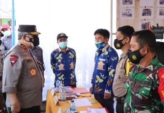 Kapolda Bengkulu Tinjau Pos Penyekatan PPKM Perbatasan Kepahiang