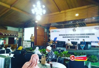 Situasi Acara Sosialisasi Kerjasama BUMDes oleh BRI Cabang Blitar yang Difasilitasi Pemkab Blitar (foto : Faisal NR / Klikwarta.com)