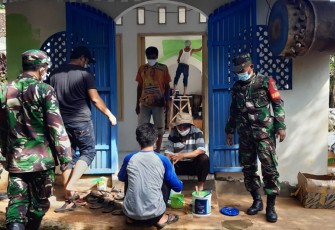 Kodim 0619/Purwakarta Laksanakan Pengecatan Mushola di Wilayah Teritorial Koramil 1905/Jatiluhur
