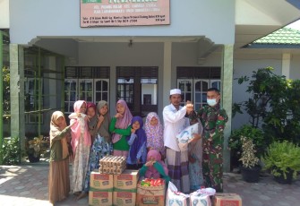 ​​​​​​​Bentuk Perhatian Kepada Anak Yatim Piatu Komandan Kompi 126/KC Rutin Salurkan Bantuan 