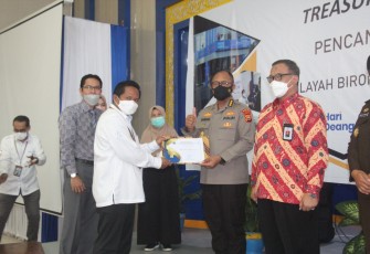 Penyerahan Penghargaan Treasury Advisor Award 2021 KPPN Bengkulu