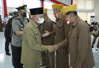 Bupati saat Ramah Tamah Bersama Pejuang Kemerdekaan Republik Indonesia Dalam Rangka HUT Ke-77 Kemerdekaan RI Tahun 2022