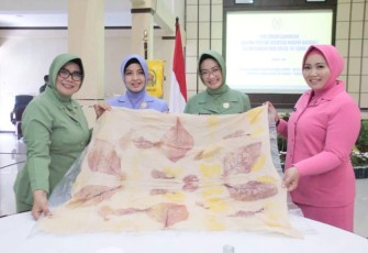 Edukasi Membatik dan Pelatihan Ecomug