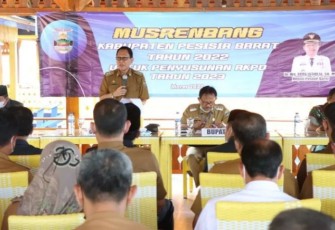 Musrenbang tahun 2022, penyusunan rencana kerja pemerintah daerah (RKPD) tahun 2023, di Aula Lamban Apung, kec.pesisir tengah, Selasa (22/03/2022).