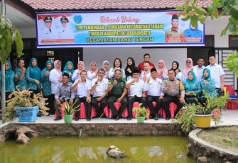 Staf Ahli Bupati Labuhanbatu saat Kunjungi Kecamatan Panai Tengah