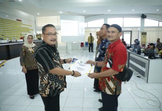 Dinas Kominfo Asahan saat Gelar Bimbingan Teknis Pejabat Pengelola Informasi dan Dokumentasi