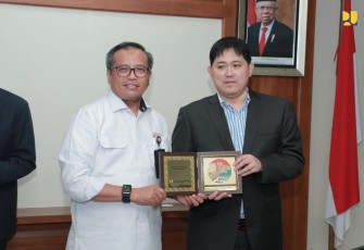 Sekjen Kementerian PUPR Mohammad Zainal Fatah saat menerima kunjungan Pengiran Muda Abdul Qawi dari Brunai Darussalam di Kampus PUPR, Kamis (24/11/2022).