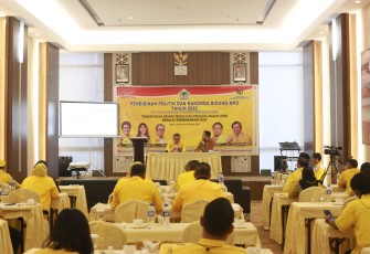 Rakorda MPO DPD Golkar Kepri yang dilakukan secara daring di Aston Hotel Batam, Sabtu (27/03).