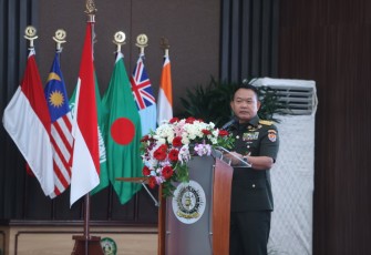 Jenderal Dudung saat menutup Dikreg LXII Seskoad di Gedung Prof. Dr. Satrio Seskoad, Bandung. Rabu, (28/9/2022).