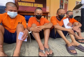 Empat spesialis pencuri telepon genggam diamankan Kepolisian Bengkulu Utara. Inews TV/Ismail Yugo.