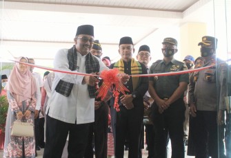 Bupati Resmikan Gedung Baru DPRD Pasaman