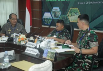 Wakil Bupati Asahan, Taufik Zainal Abidin Siregar, S.Sos., M.Si saat Ikuti Rakornis TMMD ke -115 secara virtual