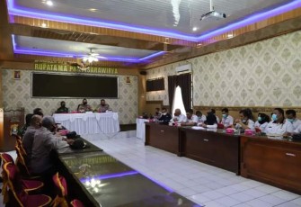 Pemda Lambar Adakan Rakor Terkait Percepatan Vaksinasi Anak Usia 6-11 Tahun