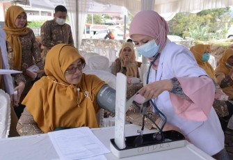 Suasana HUT IDI ke 72 di halaman RSUD Padang Panjang.