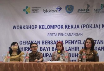 Workshop di Aula Hotel Platinum Rantauprapat Selasa (21/06/2022).
