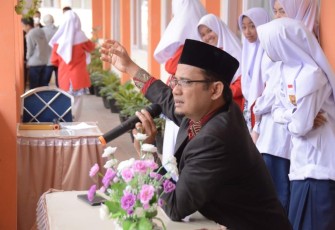 Suasana peringatan Maulid Nabi Muhammad SAW di Padang Panjang.