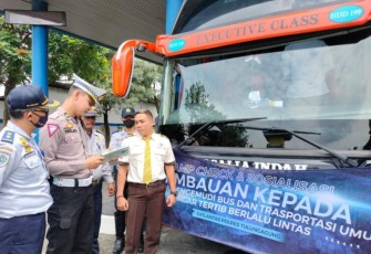 Dishub Tulungagung saat Gandeng Polisi Gelar Ramp Check Jelang Libur Nataru