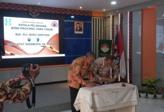 Serah Terima Jabatan Kalaksa BPBD Jatim 