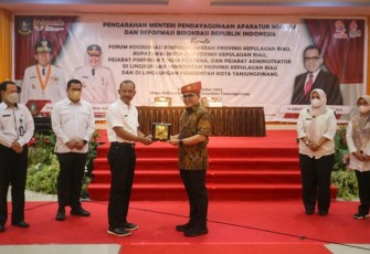 MenPAN-RB saat Kunker ke Kepri