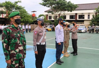 Apel gelar pasukan Operasi Zebra Candi 2022, di Lapangan Wirasatya Mapolres Karanganyar, Senin (3/10/2022).