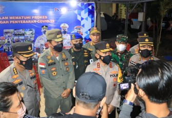 Kapolda Bengkulu Irjen Pol Drs Agung Wicaksono, M.Si saat ditemuai awak media
