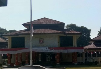 Kantor Bupati Lambar