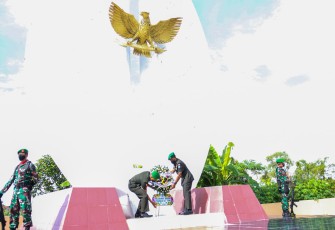 Ziarah dalam rangka HUT Penerangan TNI-AD