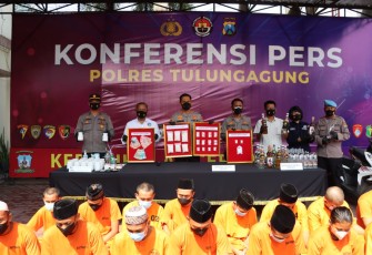 Konferensi Pers Polres Tulungagung, hasil ungkap kasus Narkoba selam Januari 2022