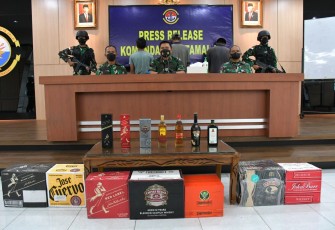 TNI AL Gagalkan Upaya Penyelundupan Miras