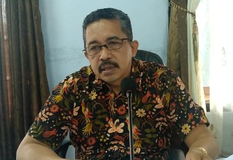 Ketua Komisi IV DPRD Kabupaten Trenggalek, Sukarudin, saat dikonfirmasi usai rapat koordinasi dengan OPD, di ruang Banmus, Rabu (2/3/2022) (Foto : Hardi Rangga, klikwarta.com).