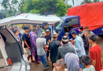 Situasi di rumah duka korban gempa Pasaman