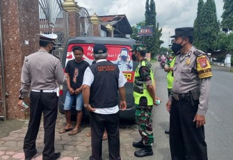 Ops Yustisi Polsek Ngunut, Tulungagung bersama Tiga pilar