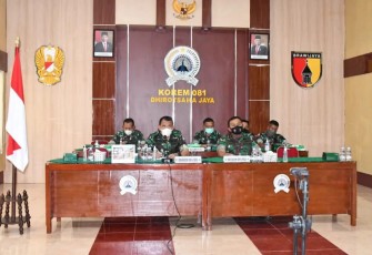 Danrem 081/DSJ Ikuti Pencanangan TNI-AD Manunggal  Air Bersih oleh Kasad Jenderal Dudung 
