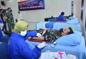 Jelang HUT Ke 76 TNI AU, Lanud Iswahjudi Gelar Donor Darah