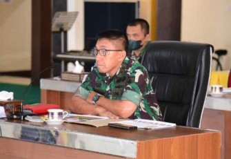 Pangdam Hasanuddin Ikuti Vicon dengan Panglima TNI, Bahas Percepatan Vaksinasi
