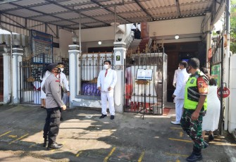 Sterilisasi gereja oleh anggota Polres Tulungagung