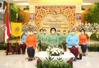Puncak peringatan HUT Dharma Pertiwi di Pontianak