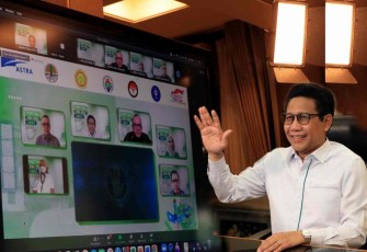 Menteri Desa Pembangunan Daerah Tertinggal dan Transmigrasi Abdul Halim Iskandar saat menjadi pembicara kunci pada Festival Kampung Berseri Astra (KBA) dan Desa Sejahtera Astra (DSA) 2022 sekaligus Kick Off Ekspor DSA dan Awarding Kampung Berseri Astra dan Desa Sejahtera Innovation secara virtual, pada Selasa (19/04/2022).