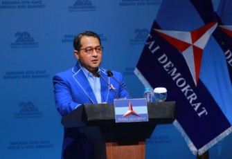 Sekjen Partai Demokrat, Teuku Riefky Harsya