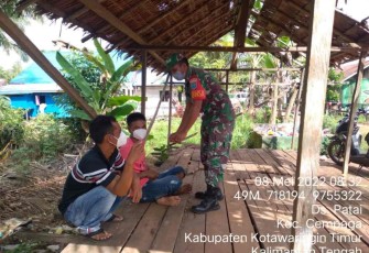 Himbau dan bagikan masker cegah penyebaran Covid-19. Minggu (08/05/2022)