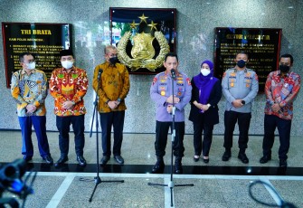 Kapolri Jenderal Listyo Sigit Prabowo, saat menerima audiensi Komisioner Komisi Pemilihan Umum Republik Indonesia, Senin (23/5/2022)