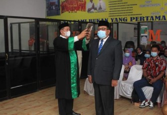 Pelantikan Direktur PUDAM Tirta Bina Labuhanbatu masa jabatan Tahun 2022-2024, Senin (30/5/2022).