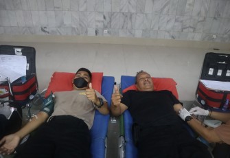 Personel polres Cilegon laksanakan donor darah
