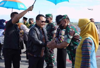 Kasad saat tiba dalam rangkaian kunjungan kerja di Sidoarjo 