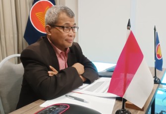 Direktur Pengembangan Strategi BNPB Agus Wibowo saat mengikuti ACDM secara virtual di Jakarta 
