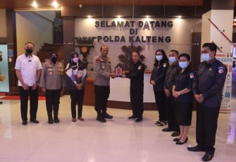 Kapolda Kalteng saat menerima jajaran Bawaslu Prov Kalteng 